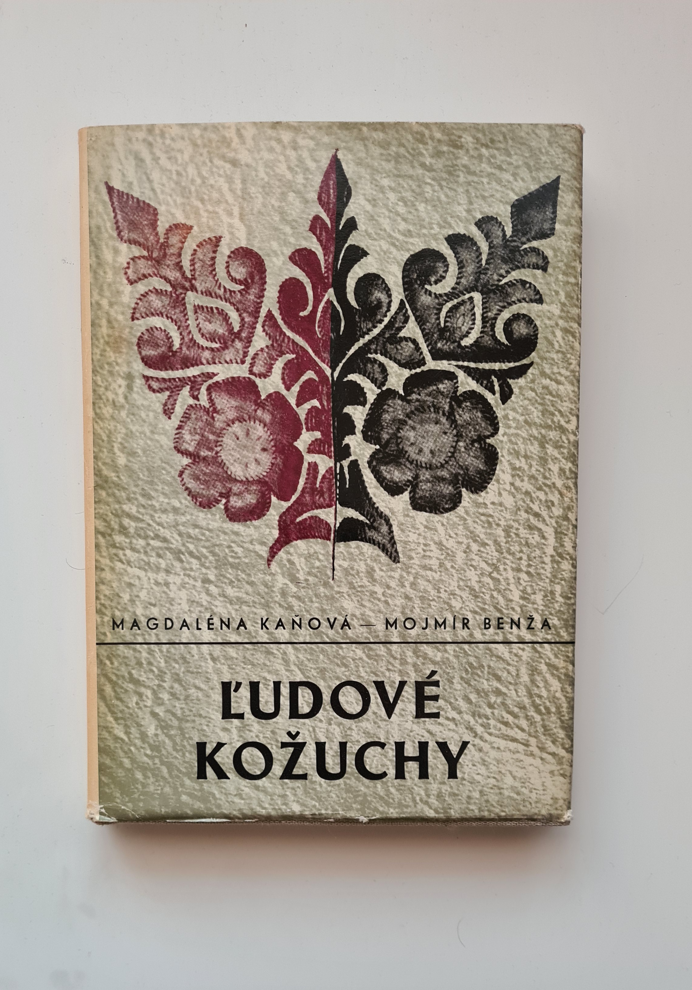 Úžitkové umenie