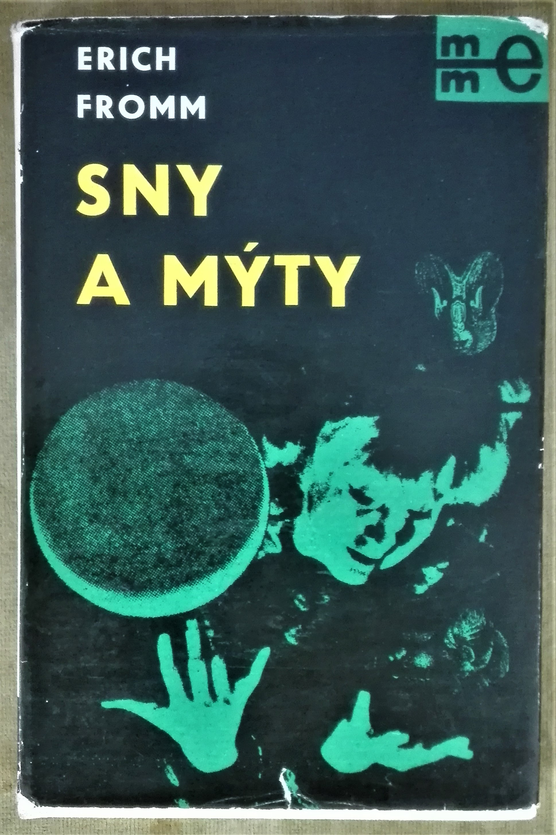 Sny a mýty