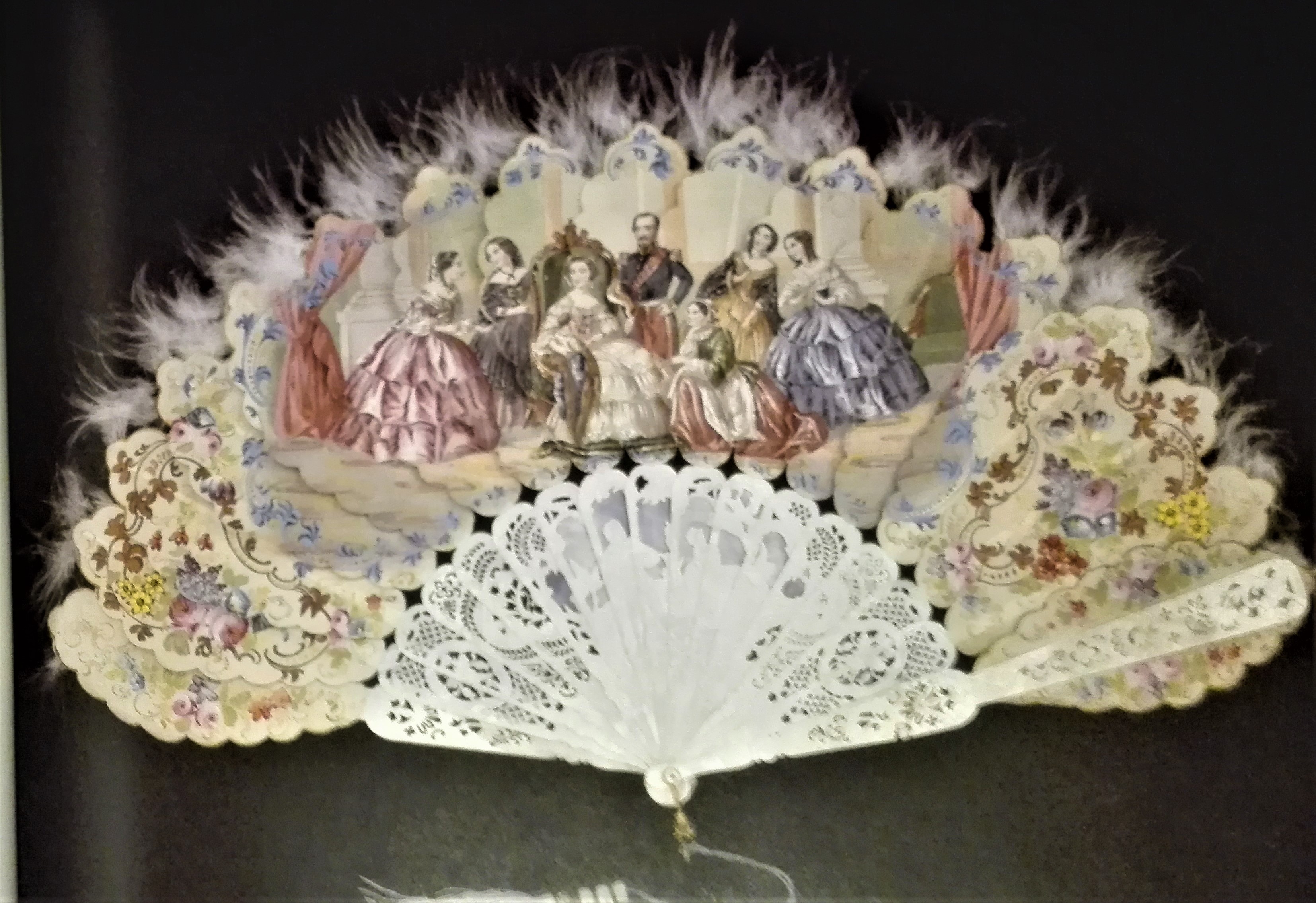 Unfolding Beauty - The Art of the Fan