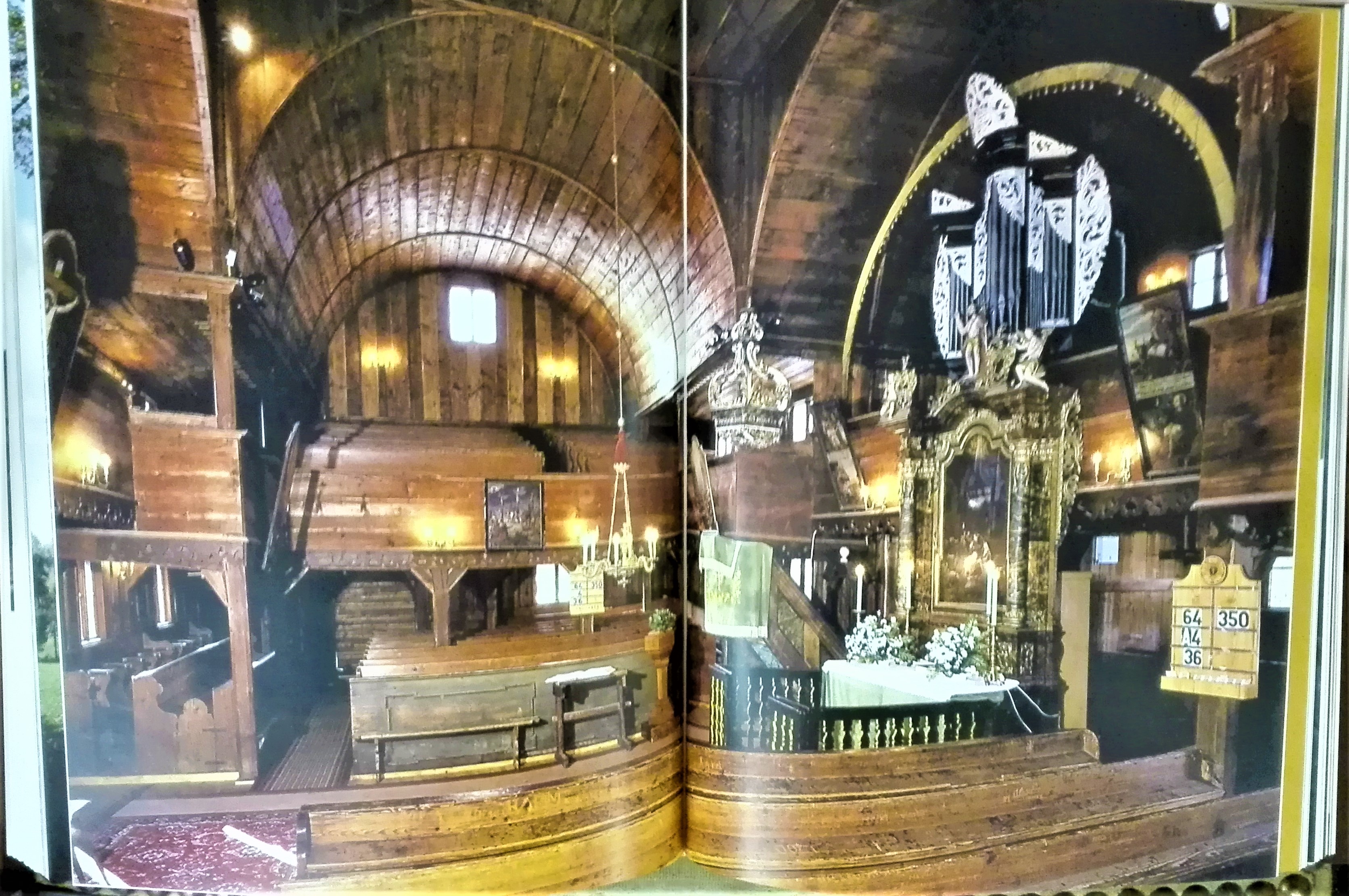 Drevené artikulárne a tolerančné chrámy na Slovensku 