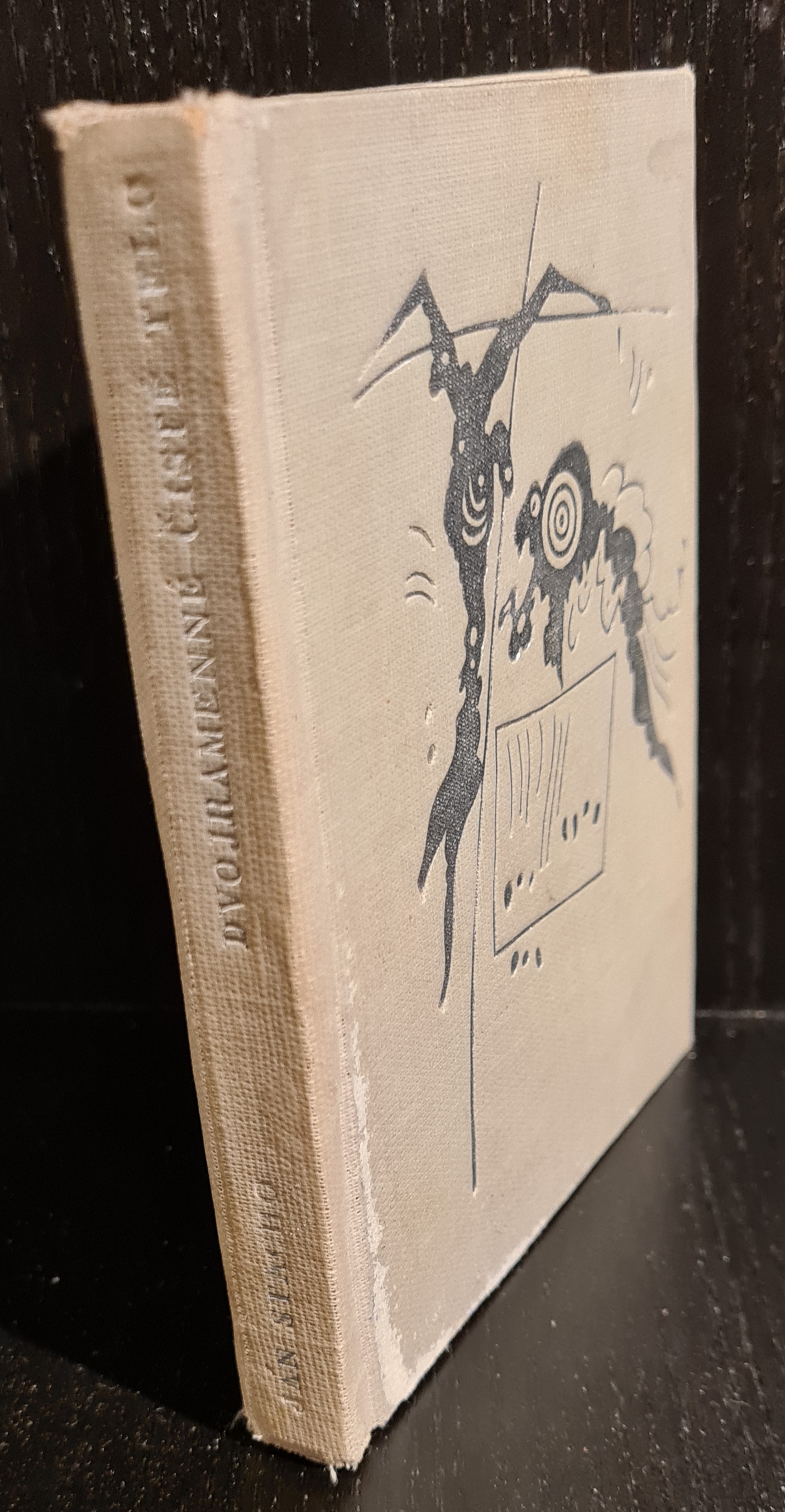 Dvojramenné čisté telo