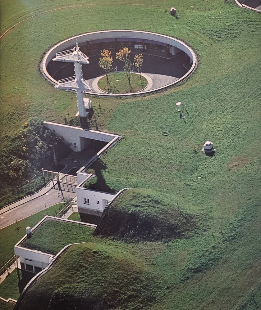 Gustav Peichl: A Viennese Architect /s podpisom