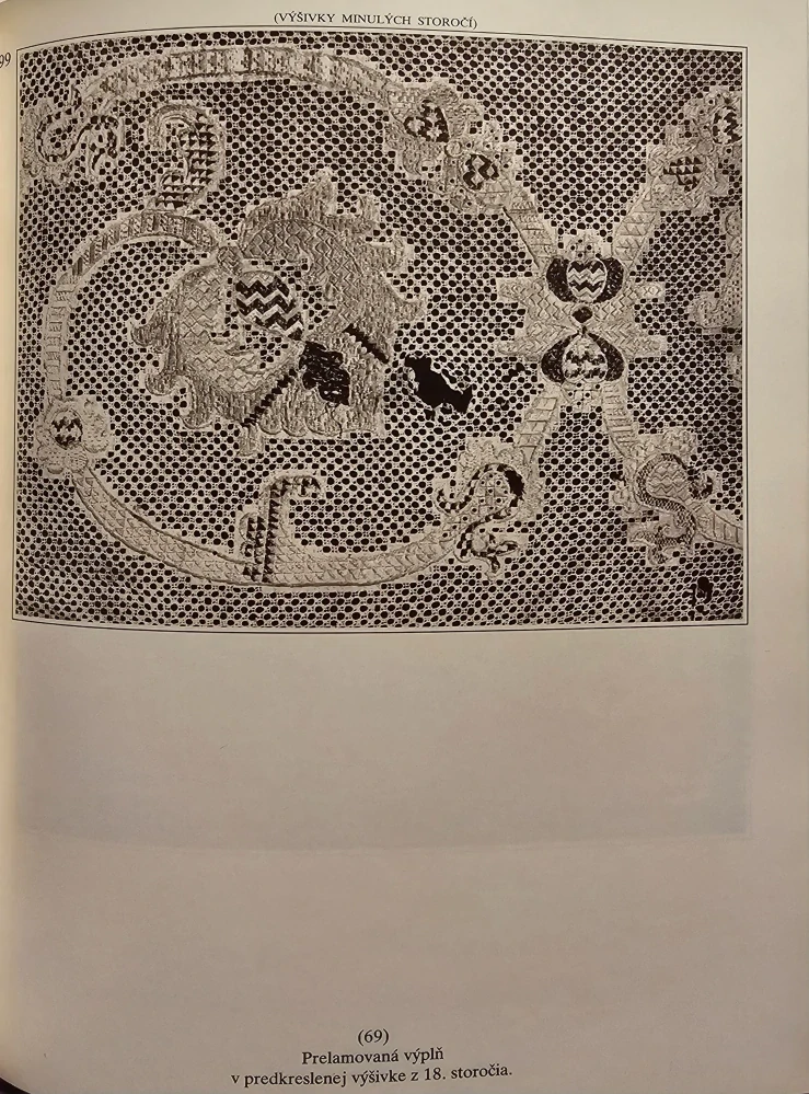 Výšivky minulých storočí