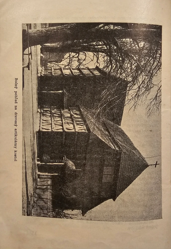 Drevený artikulárny kostol v Hronseku