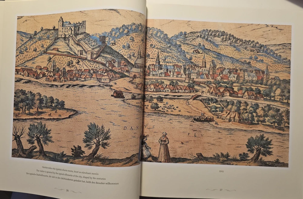 Bratislava o okolie and its Environs und Umgebung