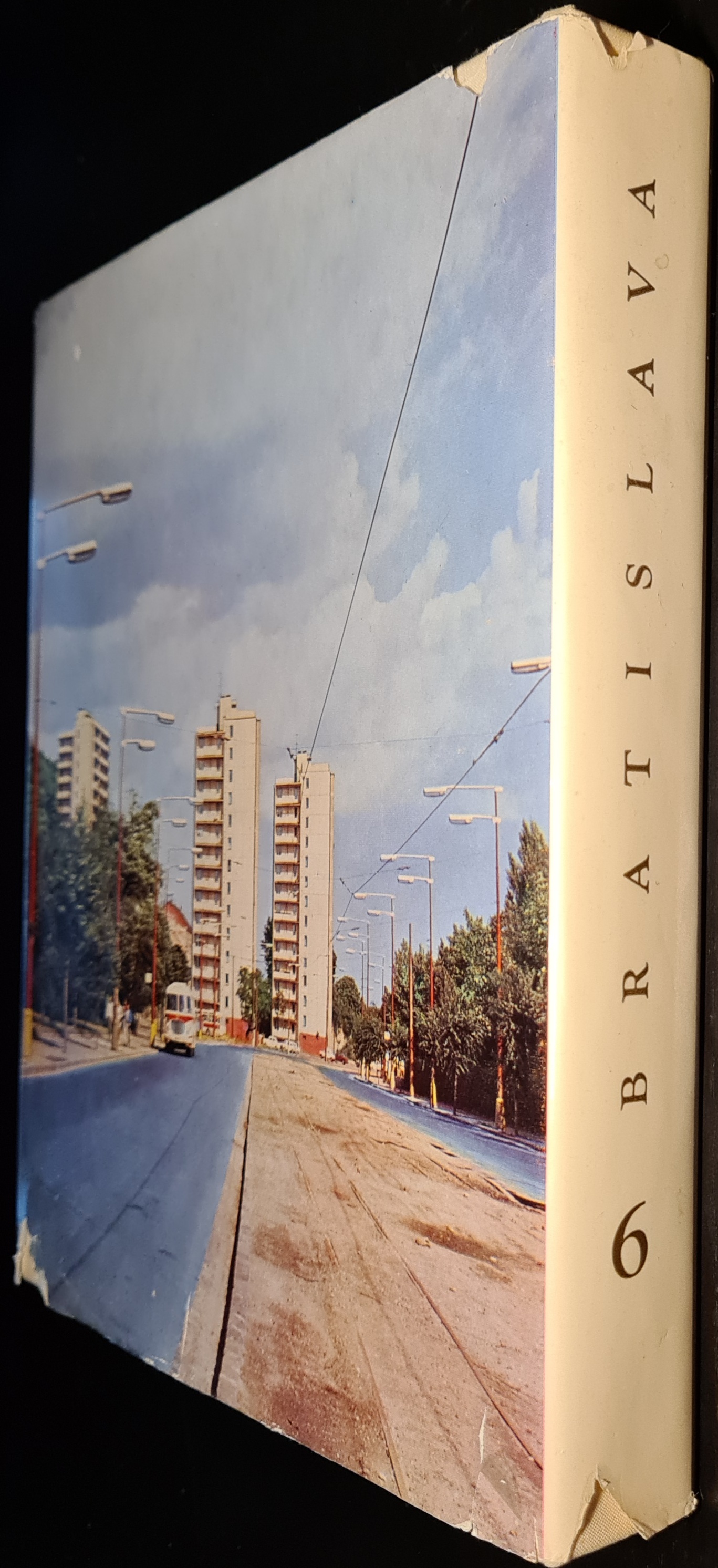 Bratislava (spisy Mestského múzea v Bratislave VI)