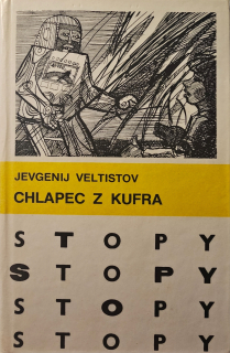 Chlapec z kufra 