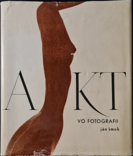 Akt vo fotografii